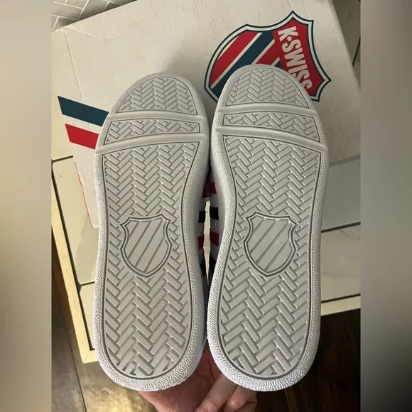 K-Swiss Men's White, Red, and Black Sneakers - Picture 6 of 8